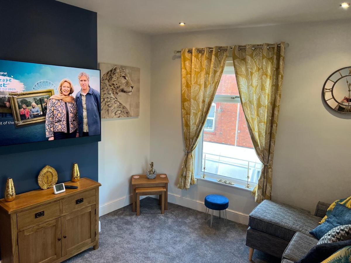 Luxury 2 Bed Apartment Great Location Stoke-on-Trent Eksteriør bilde
