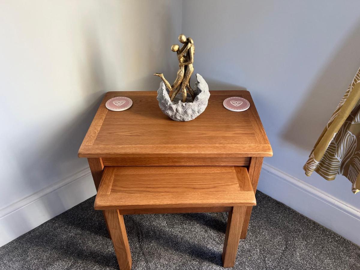 Luxury 2 Bed Apartment Great Location Stoke-on-Trent Eksteriør bilde